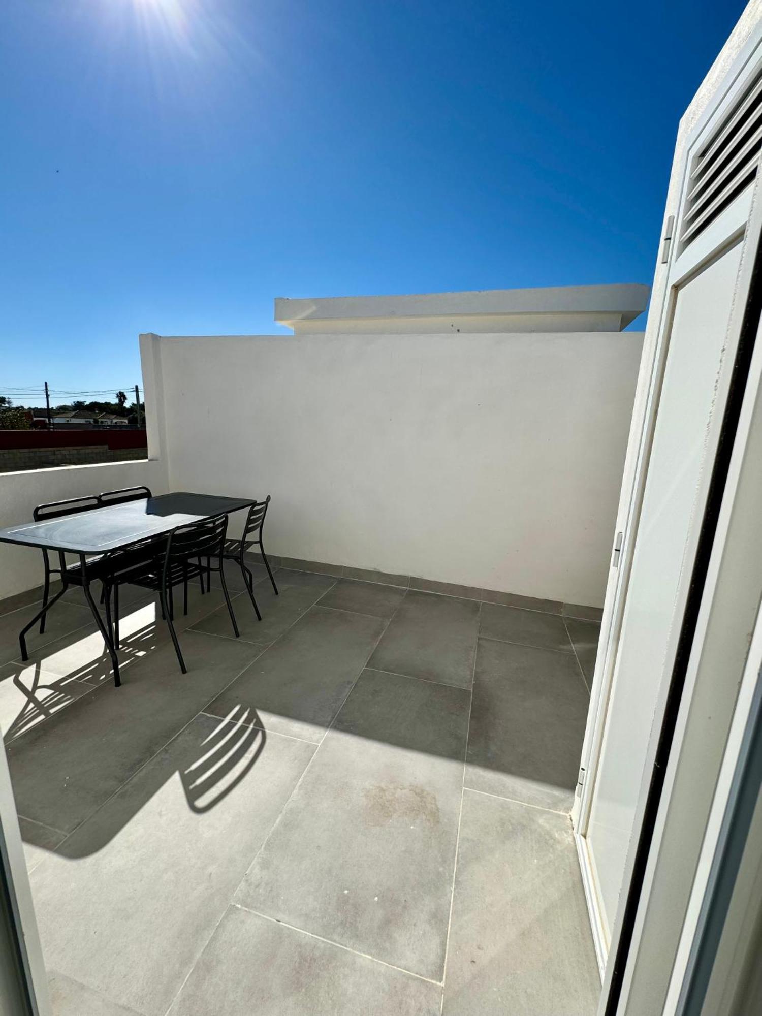 Apartamentos Munoz Fornell 2 Chiclana de la Frontera Esterno foto